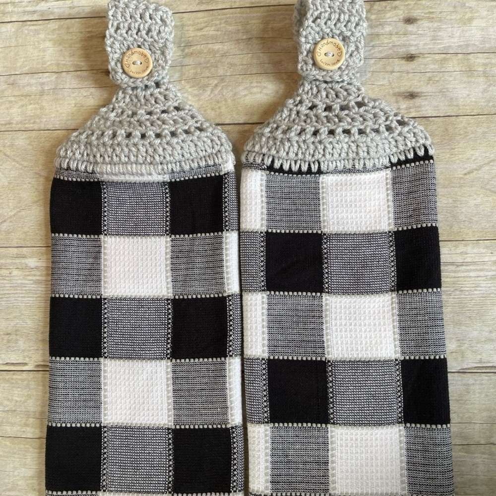 Crochet Top Buffalo Check Hanging Towel Set of Two Single Thickness